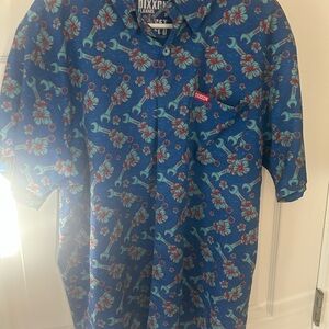 Dixxon Flannel Co. “Get Lei’d” Short Sleeve Party Shirt Men’s Medium. Like Nee